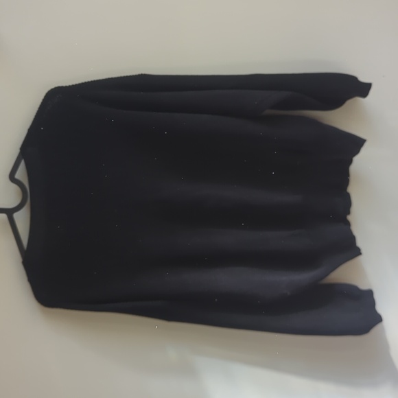 Wilfred / Aritzia. Livvie Crewneck Ribbed Sweater. Black. Size Medium. - Picture 7 of 12